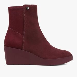 Vionic Skylar Port Suede Burgandy Wedge Boot Size 8.5 NWT